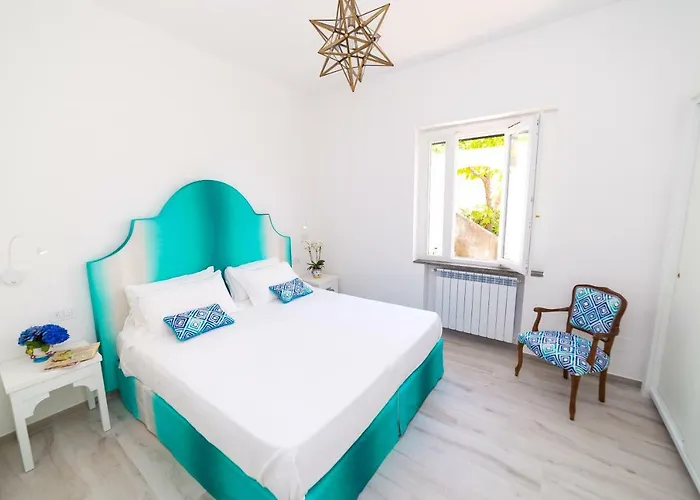 Eden House Ferienhaus *